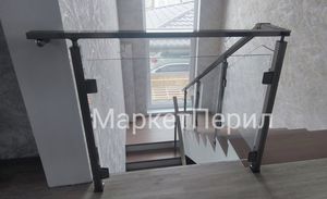 Ограждения лестницы алюминиевые с прозрачным стеклом
