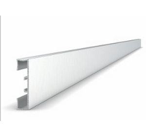 Накладной алюминиевый плинтус с кабель каналом 40
